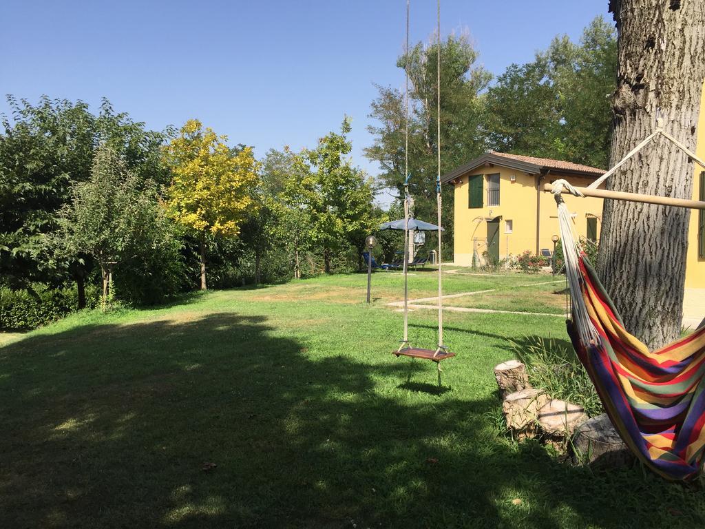 B&B Nido Sui Laghi San Donnino della Nizzola Exterior photo